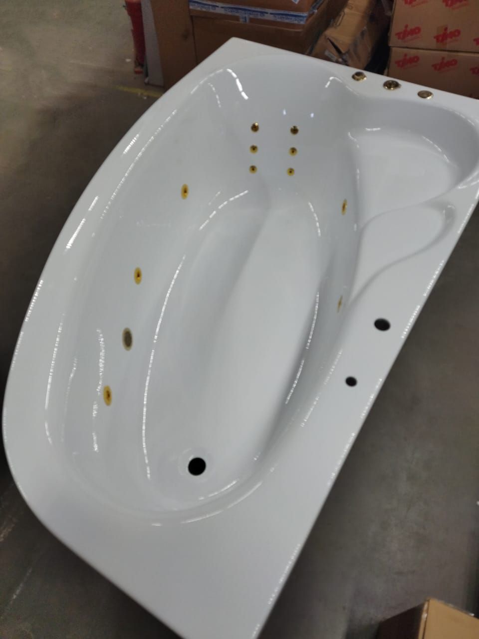 Акриловая ванна C-BATH Atlant 170x110 L с каркасом, панелью и гидромассажем, золото РАСПРОДАЖА фото4