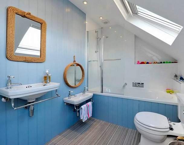 Морской интерьер: стильная ванная комната — это просто